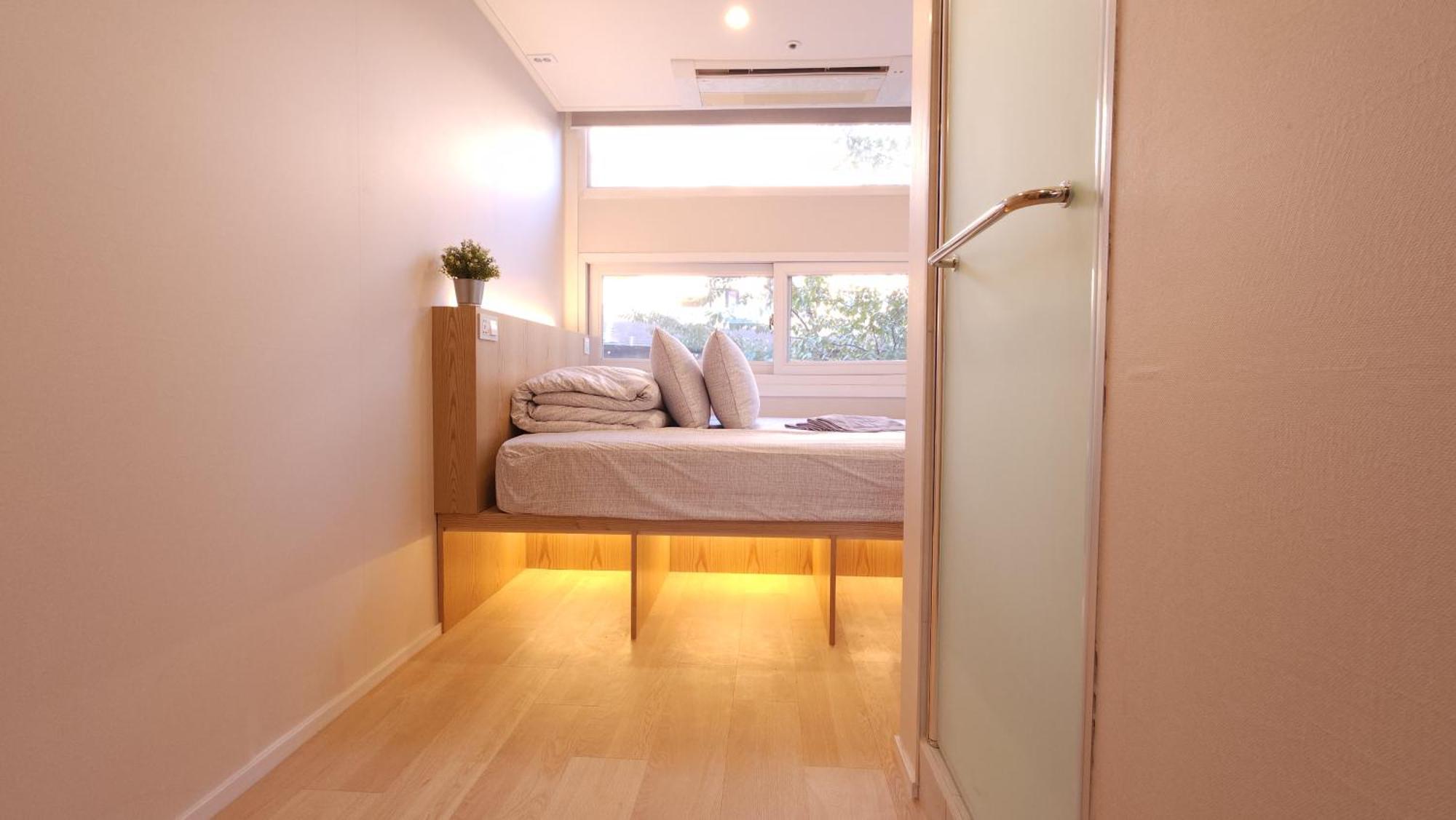 Oyo Hostel Myeongdong 6 โซล ภายนอก รูปภาพ